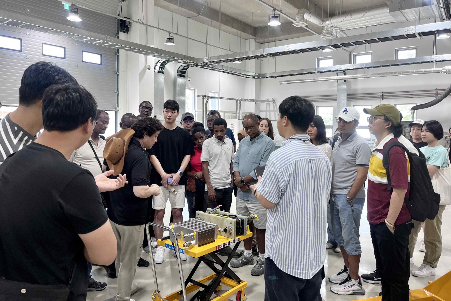 Rsif scholars and their colleagues at the Global Research Center (GRC) in Korea